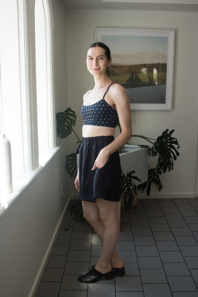 Devlyn van Loon Culotte Short (Black Linen) - Victoire BoutiqueDevlyn Van LoonBottoms Ottawa Boutique Shopping Clothing