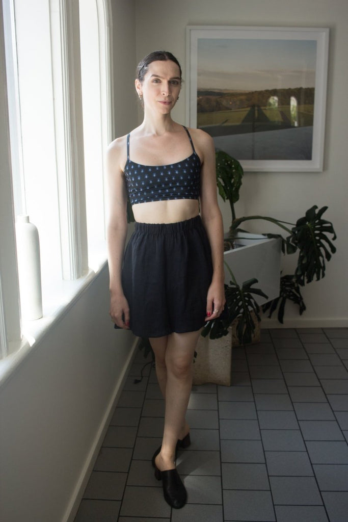 Devlyn van Loon Culotte Short (Black Linen) - Victoire BoutiqueDevlyn Van LoonBottoms Ottawa Boutique Shopping Clothing