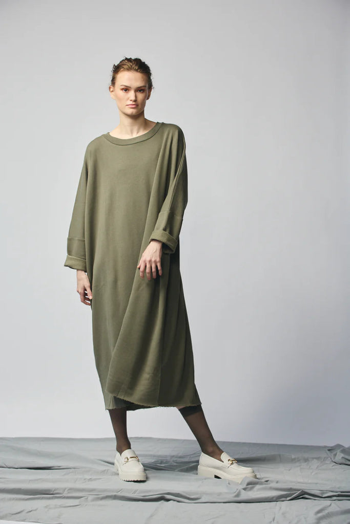 Devlyn van Loon Pullover Sweatshirt Dress (Olive) - Victoire BoutiqueDevlyn Van LoonDresses Ottawa Boutique Shopping Clothing