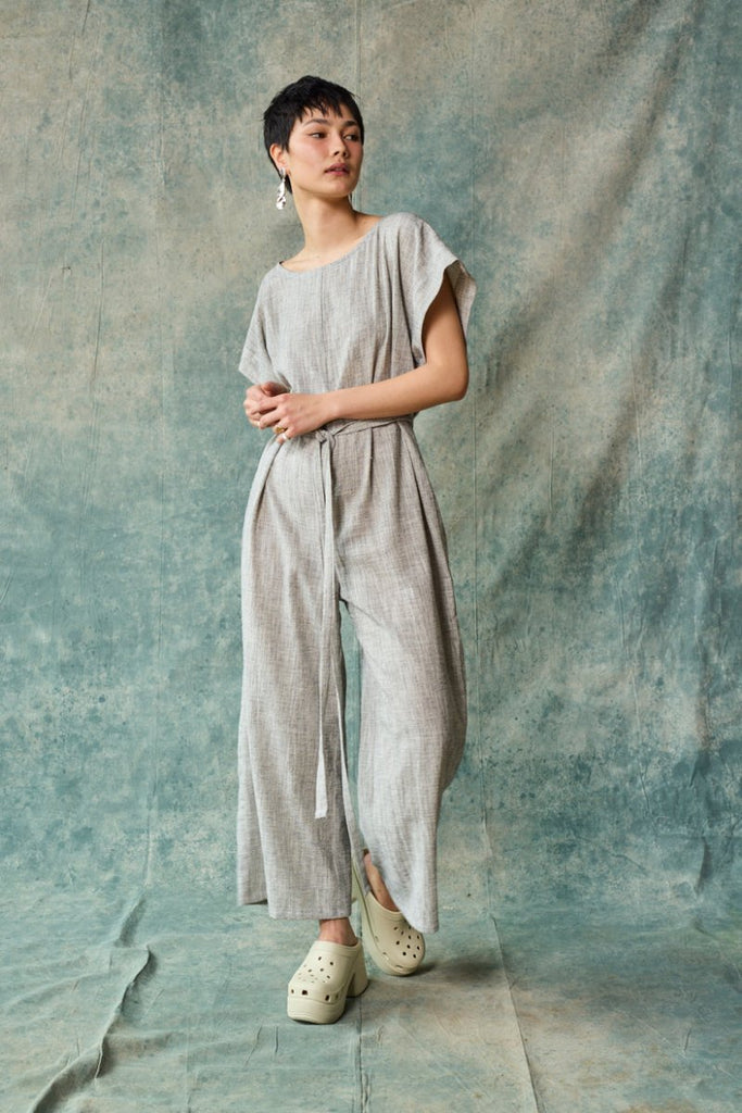 Devlyn van Loon Tie Back Jumpsuit (Oyster) - Victoire BoutiqueDevlyn Van LoonJumpsuits Ottawa Boutique Shopping Clothing