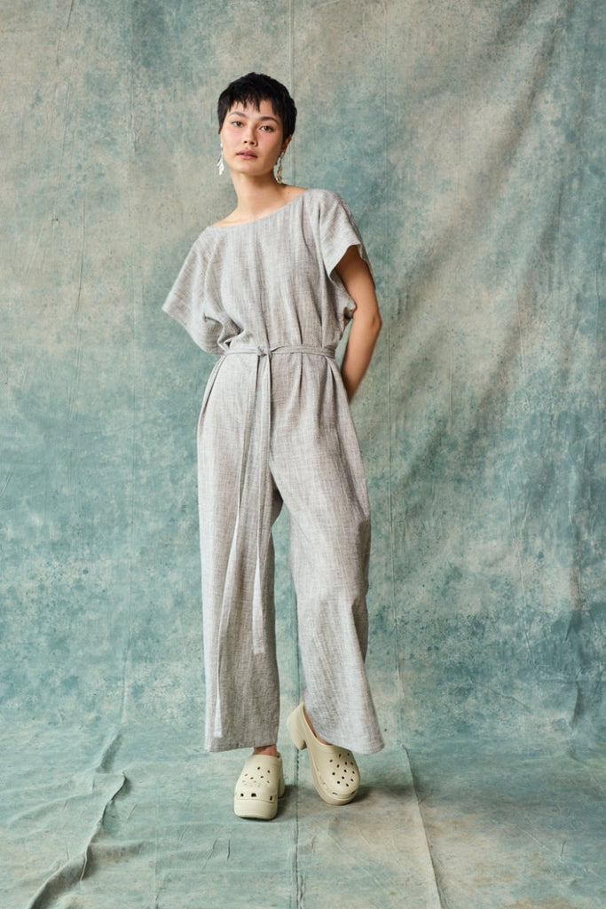 Devlyn van Loon Tie Back Jumpsuit (Oyster) - Victoire BoutiqueDevlyn Van LoonJumpsuits Ottawa Boutique Shopping Clothing