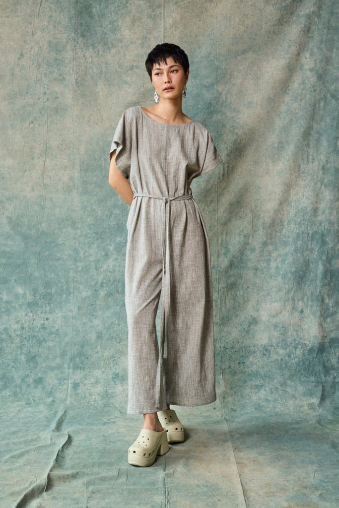 Devlyn van Loon Tie Back Jumpsuit (Oyster) - Victoire BoutiqueDevlyn Van LoonJumpsuits Ottawa Boutique Shopping Clothing