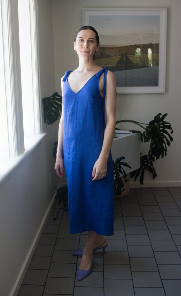 Devlyn van Loon Tie Shoulder Dress (Lapis) - Victoire BoutiqueDevlyn Van LoonDresses Ottawa Boutique Shopping Clothing