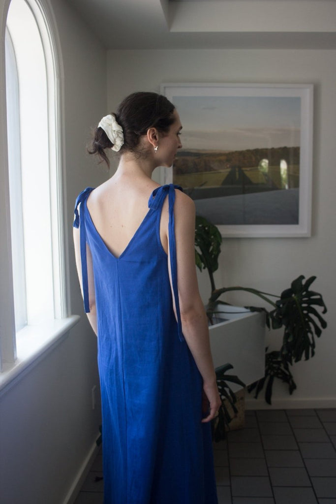 Devlyn van Loon Tie Shoulder Dress (Lapis) - Victoire BoutiqueDevlyn Van LoonDresses Ottawa Boutique Shopping Clothing