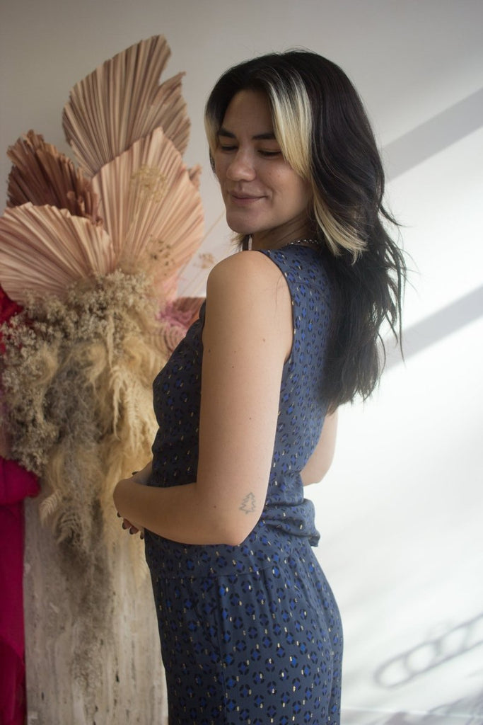 DorsaLi Plumdesir Top (Navy) - Victoire BoutiqueDorsaLiShirts & Tops Ottawa Boutique Shopping Clothing