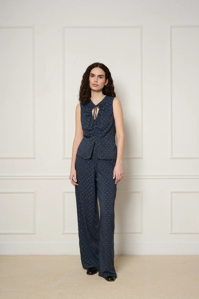 DorsaLi Plumdesir Top (Navy) - Victoire BoutiqueDorsaLiShirts & Tops Ottawa Boutique Shopping Clothing