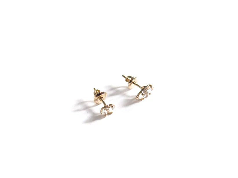 Elaine Ho 14K Gold Earrings (Mini Quartz & Mini Aquamarine) - Victoire BoutiqueElaine HoEarrings Ottawa Boutique Shopping Clothing