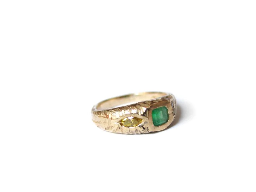Elaine Ho 14K Gold Ring (Emerald and Yellow Diamonds) - Victoire BoutiqueElaine HoRings Ottawa Boutique Shopping Clothing