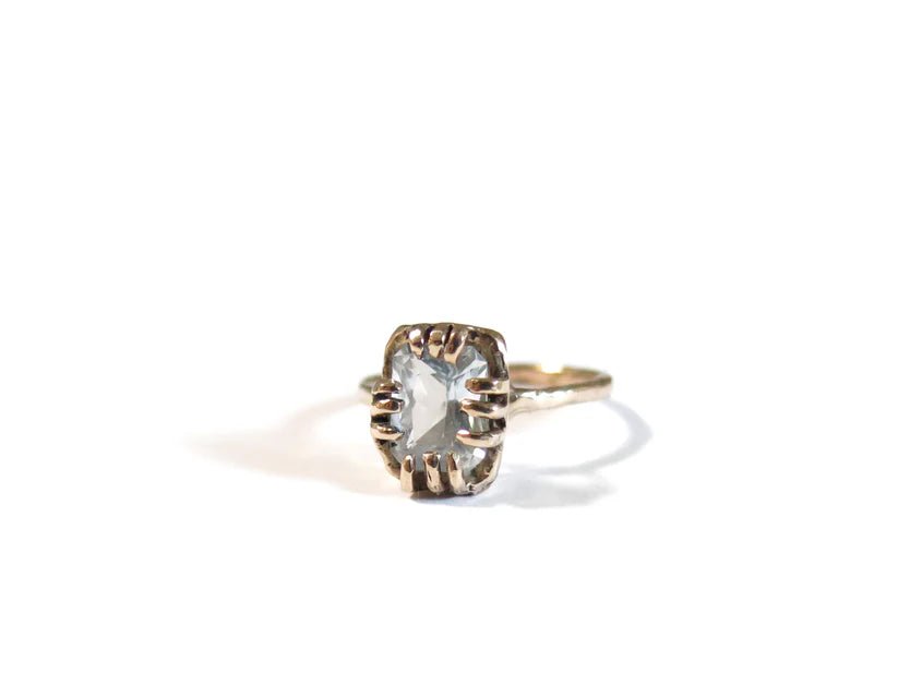 Elaine Ho 14K Gold Ring (Goshenite) - Victoire BoutiqueElaine HoRings Ottawa Boutique Shopping Clothing