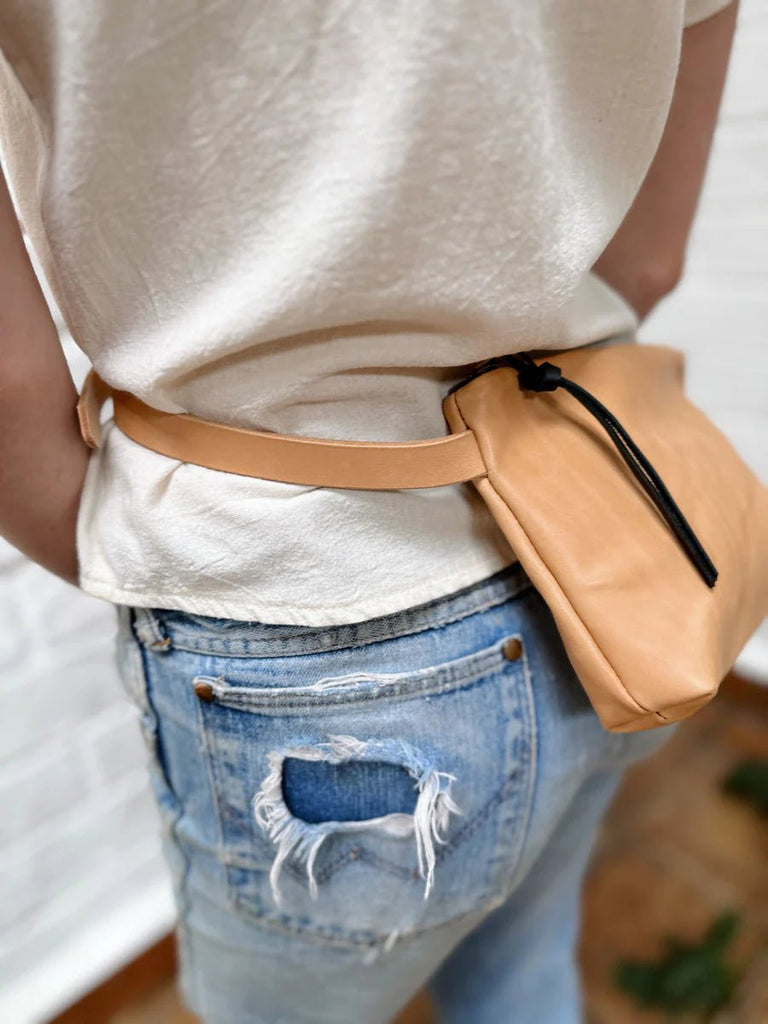 Eleven Thirty Amada Fanny Pack (Saddle) - Victoire BoutiqueEleven ThirtyBags Ottawa Boutique Shopping Clothing