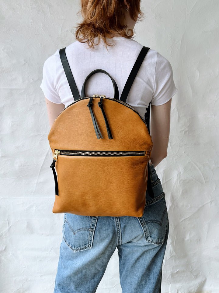 Eleven Thirty Anni Large Backpack (Straw with Front Zip) - Online Exclusive - Victoire BoutiqueEleven ThirtyBags Ottawa Boutique Shopping Clothing