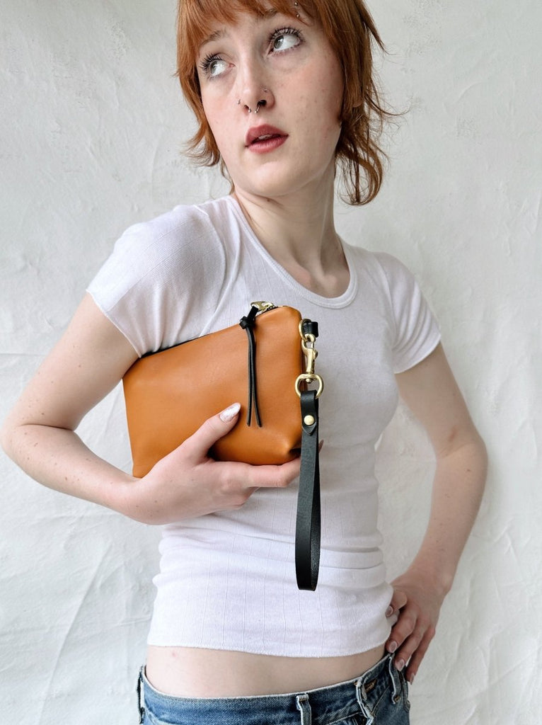 Eleven Thirty Hanna Mini Clutch (Straw) - Online exclusive - Victoire BoutiqueEleven ThirtyBags Ottawa Boutique Shopping Clothing