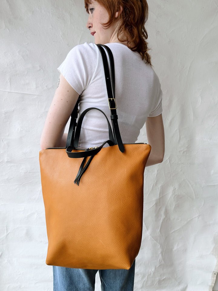 Eleven Thirty Vanessa Leather Tote (Straw) - Online Exclusive - Victoire BoutiqueEleven ThirtyBags Ottawa Boutique Shopping Clothing