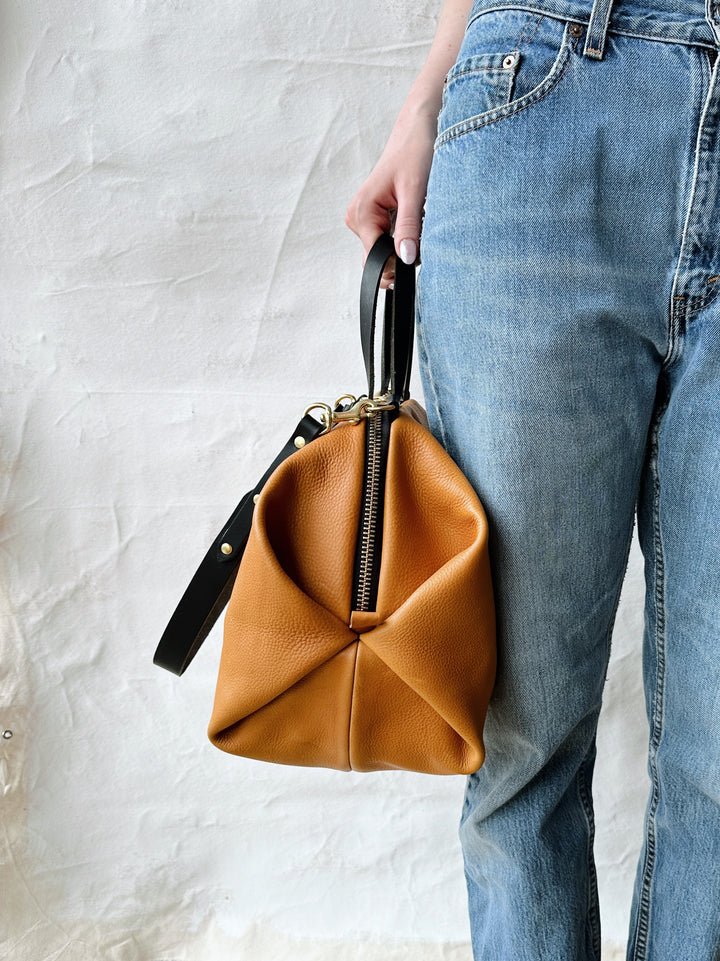 Eleven Thirty XL Katie Bag (Straw) - Online Exclusive - Victoire BoutiqueEleven ThirtyBags Ottawa Boutique Shopping Clothing