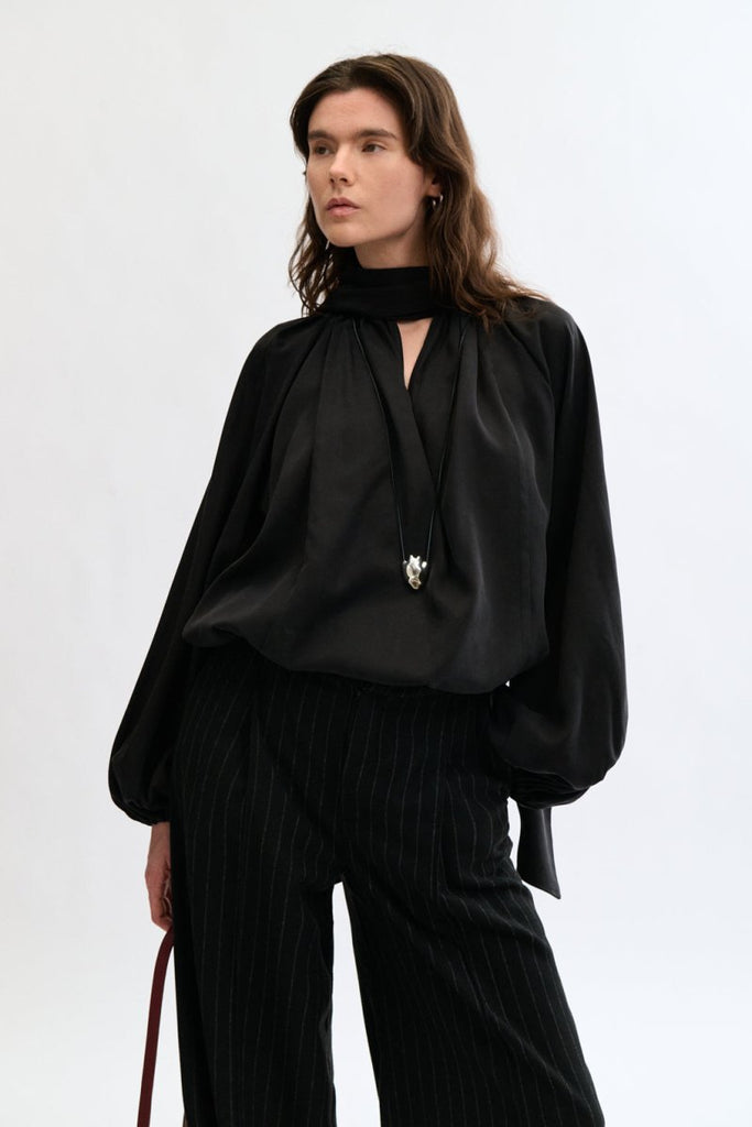 Eliza Faulkner Bowie Blouse - Black (Online Exclusive) - Victoire BoutiqueEliza FaulknerShirts & Tops Ottawa Boutique Shopping Clothing