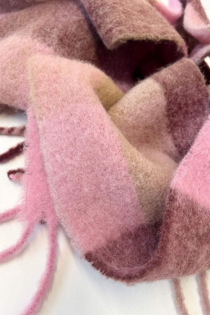 Eliza Faulkner Checked Mohair Scarf (Pink) - Victoire BoutiqueEliza FaulknerAccessories Ottawa Boutique Shopping Clothing