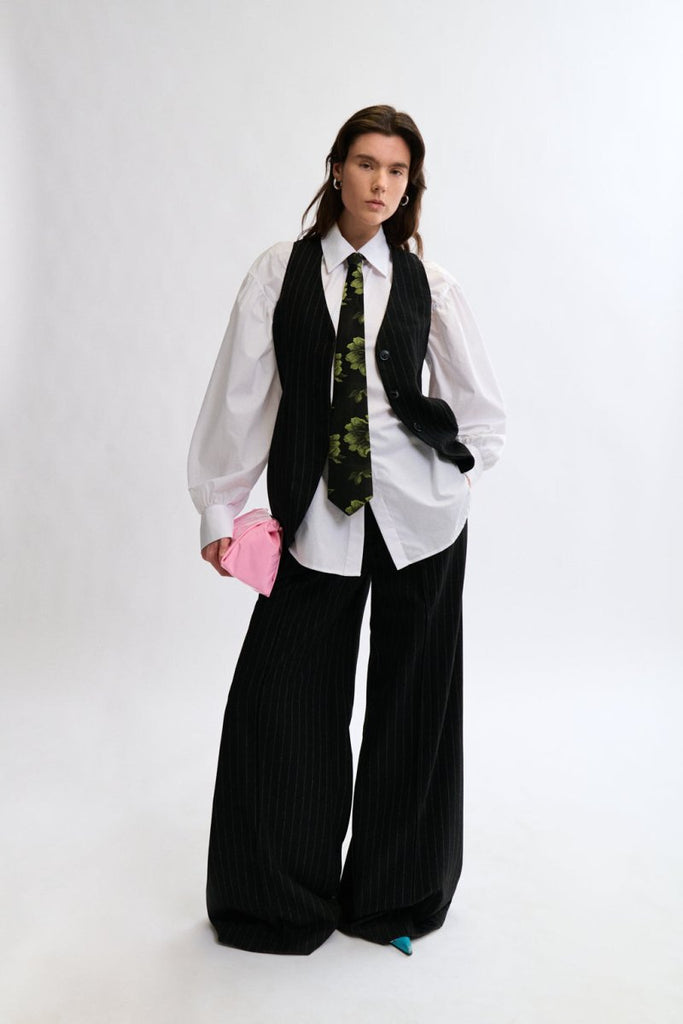 Eliza Faulkner Juliette Vest - Black Pinstripe (Online Exclusive) - Victoire BoutiqueEliza FaulknerOuterwear Ottawa Boutique Shopping Clothing