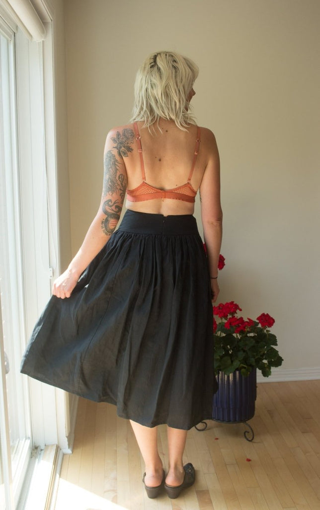 Eliza Faulkner Lucille Skirt (Black Linen) - Victoire BoutiqueEliza FaulknerBottoms Ottawa Boutique Shopping Clothing