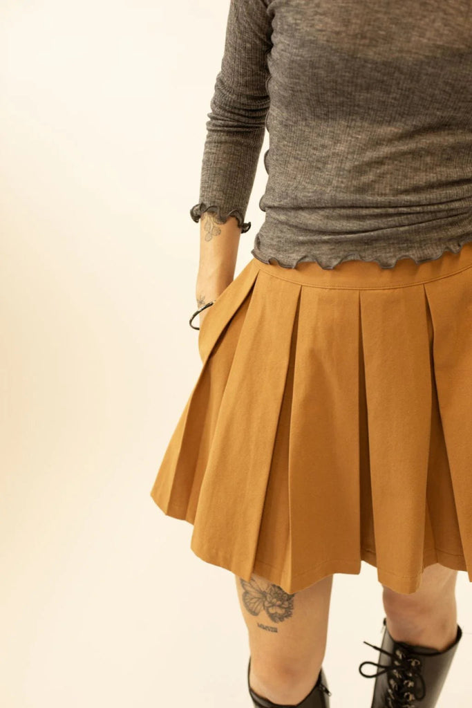 Eliza Faulkner Portia Pleated Mini Skirt (Camel) - Victoire BoutiqueEliza FaulknerBottoms Ottawa Boutique Shopping Clothing