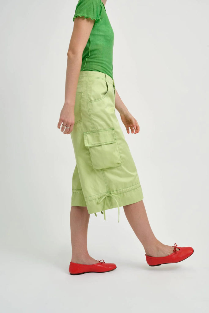 Eliza Faulkner Roxy Short (Pistachio Green Twill) - Victoire BoutiqueEliza FaulknerBottoms Ottawa Boutique Shopping Clothing