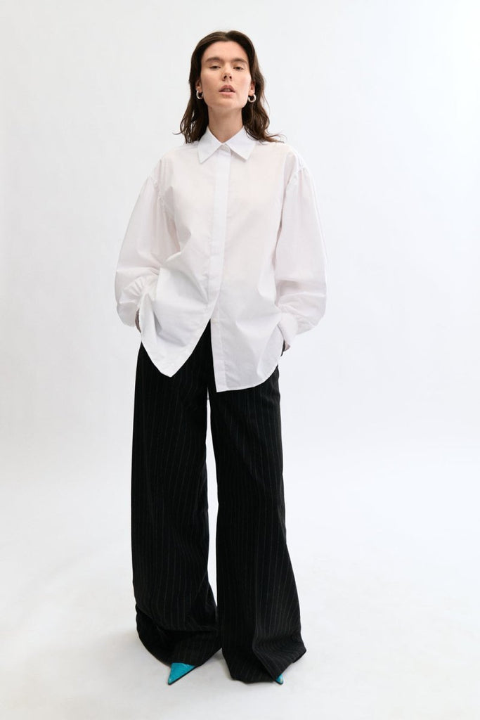 Eliza Faulkner Wren Shirt - White (Online Exclusive) - Victoire BoutiqueEliza FaulknerShirts & Tops Ottawa Boutique Shopping Clothing