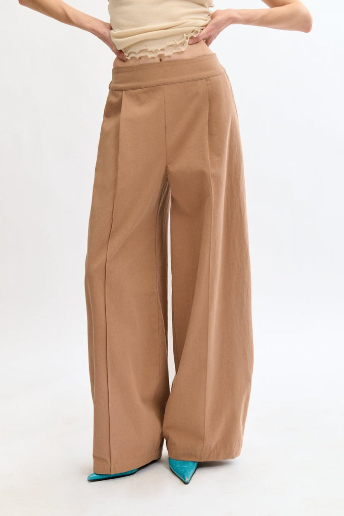 Eliza Faulkner Yves Pant - Fawn (Online Exclusive) - Victoire BoutiqueEliza FaulknerBottoms Ottawa Boutique Shopping Clothing