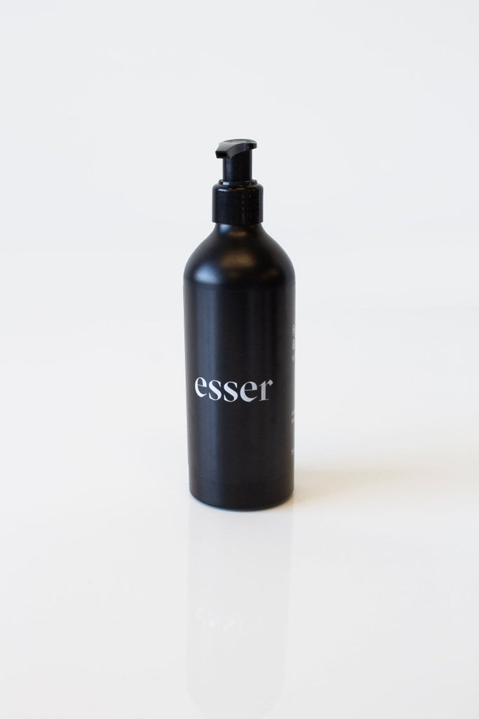 Esser Hand Soap (Fig & Cedarwood) - Victoire BoutiqueEsserHome Ottawa Boutique Shopping Clothing