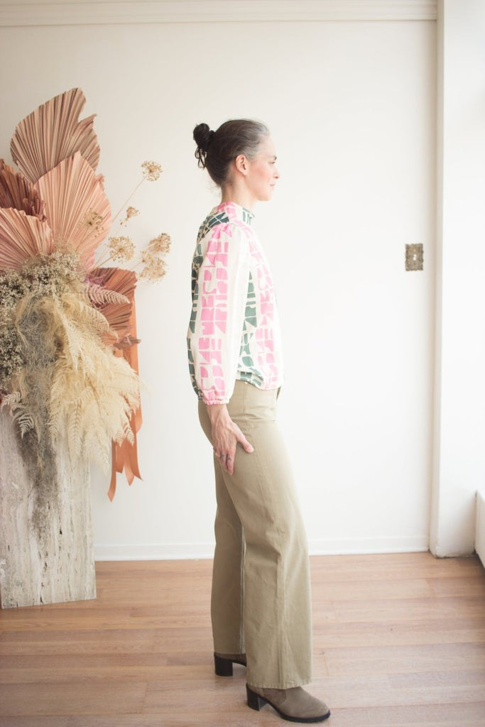 Eve Gravel Connie Top - Blue or Pink Totem (Online Exclusive) - Victoire BoutiqueEve GravelShirts & Tops Ottawa Boutique Shopping Clothing