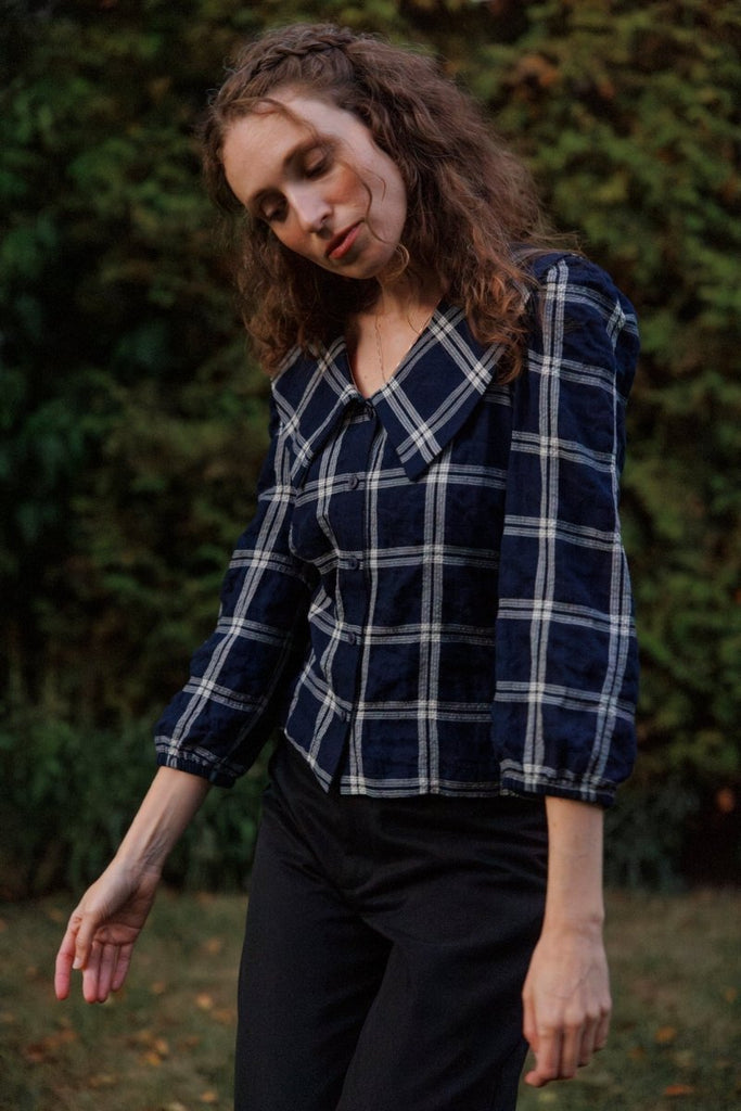 Eve Gravel Lucila Top - Navy/Cream (In - Store) - Victoire BoutiqueEve GravelShirts & Tops Ottawa Boutique Shopping Clothing