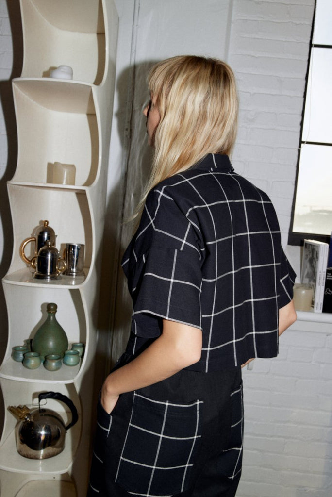 Eve Gravel Meru Shirt - Black or Green (Pre - Order) - Victoire BoutiqueEve GravelTops Ottawa Boutique Shopping Clothing