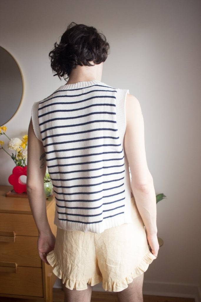 Eve Gravel Poppy Knit Top - Cream & Navy (In - Store) - Victoire BoutiqueEve Gravelknits Ottawa Boutique Shopping Clothing