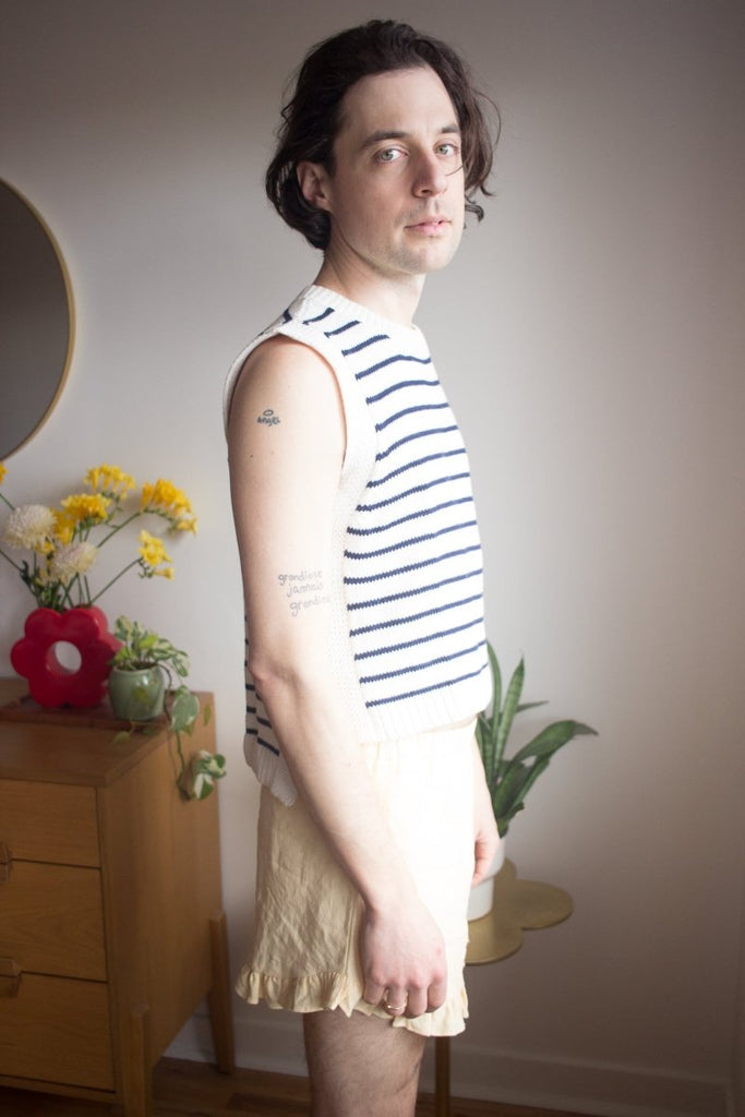 Eve Gravel Poppy Knit Top - Cream & Navy (In - Store) - Victoire BoutiqueEve Gravelknits Ottawa Boutique Shopping Clothing