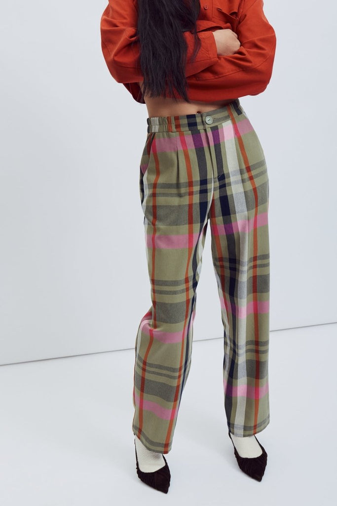Eve Gravel Samsi Pants - Pink Tartan (Online Exclusive) - Victoire BoutiqueEve GravelPants Ottawa Boutique Shopping Clothing