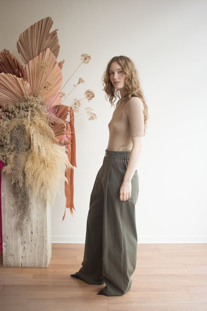 Eve Gravel Théano Pants - Khaki (In Store) - Victoire BoutiqueEve GravelPants Ottawa Boutique Shopping Clothing