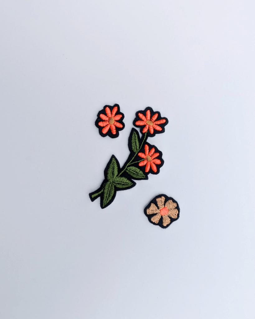 Filorama Chamomile Patch - Victoire BoutiqueFiloramaPins & Patches Ottawa Boutique Shopping Clothing