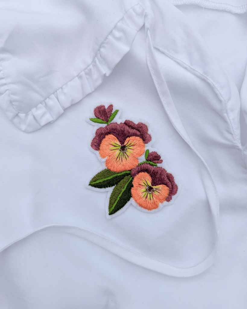 Filorama Pansy Patch - Victoire BoutiqueFiloramaPins & Patches Ottawa Boutique Shopping Clothing