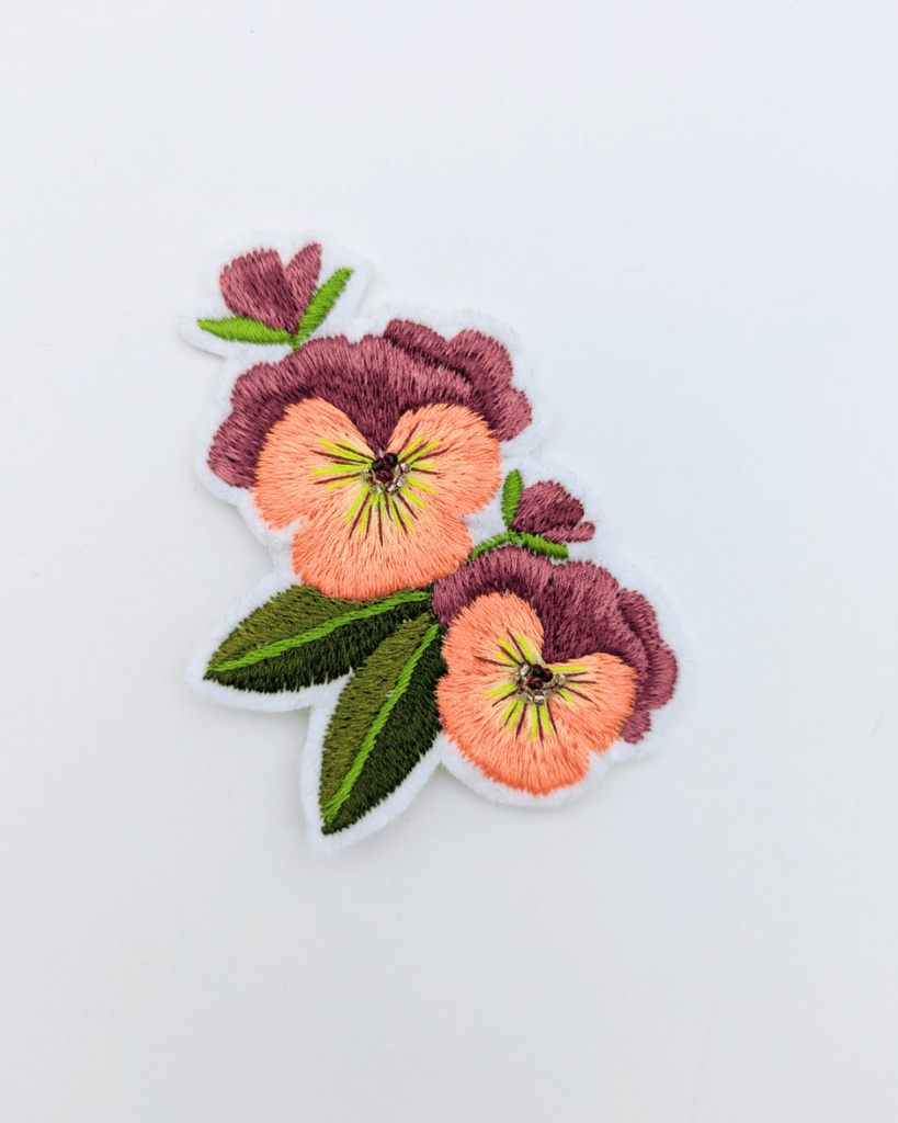 Filorama Pansy Patch - Victoire BoutiqueFiloramaPins & Patches Ottawa Boutique Shopping Clothing