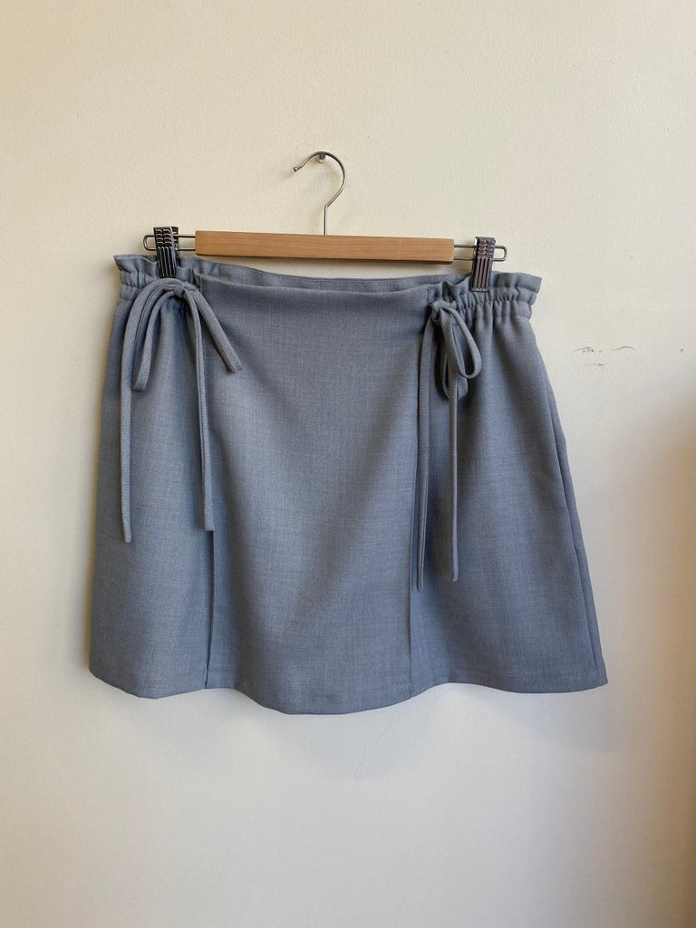 Fortiv Nico Mini Skirt (Pebble) - Victoire BoutiqueFortivSkirts Ottawa Boutique Shopping Clothing