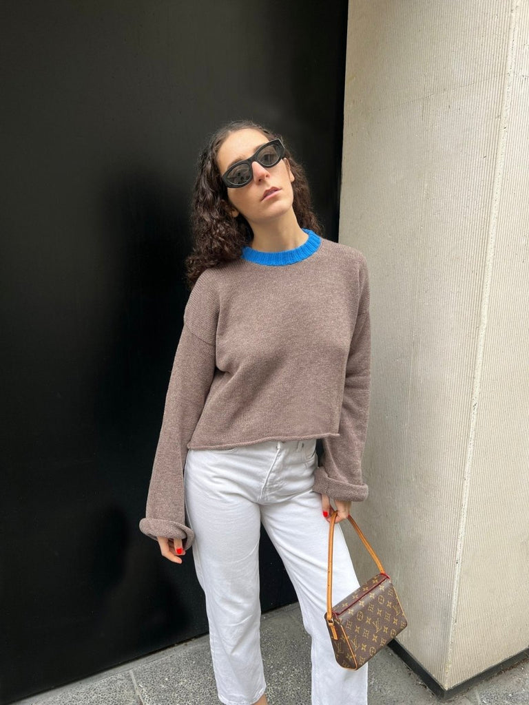 Givéh Bonny Crew Sweater - Camel - Victoire BoutiqueGivéhSweater Ottawa Boutique Shopping Clothing