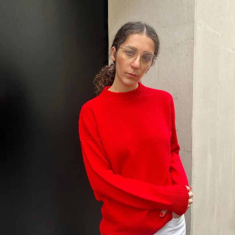 Givéh Red Crew Sweater - Victoire BoutiqueGivéhSweater Ottawa Boutique Shopping Clothing