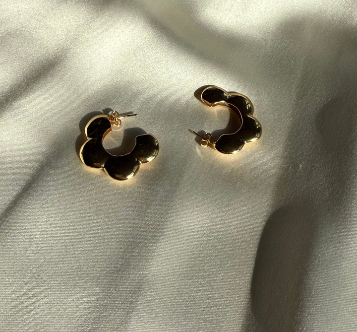 Hailey Jane Cielo Hoops - Victoire BoutiqueHailey JaneEarrings Ottawa Boutique Shopping Clothing