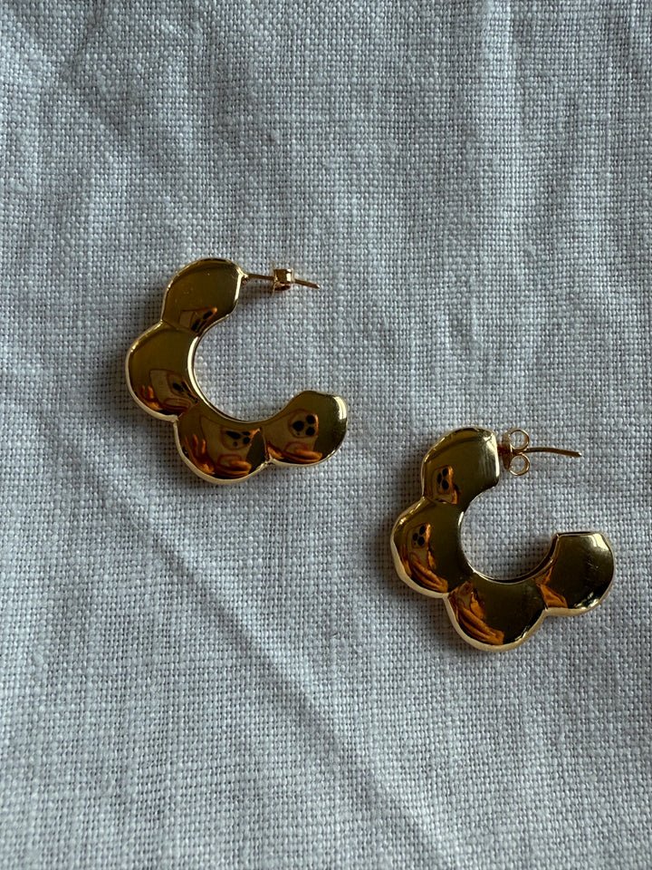 Hailey Jane Cielo Hoops - Victoire BoutiqueHailey JaneEarrings Ottawa Boutique Shopping Clothing