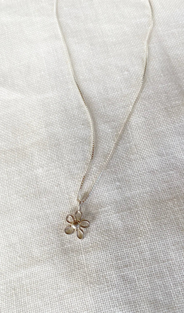 Hawkly Bloom Mini Necklace (Bronze or Silver) - Victoire BoutiqueHawklyNecklace Ottawa Boutique Shopping Clothing