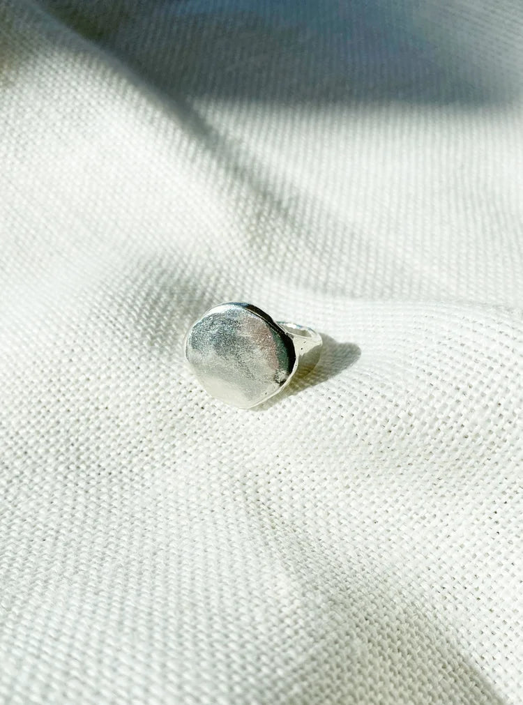 Hawkly Circe Signet Ring (Silver) - Victoire BoutiqueHawklyRings Ottawa Boutique Shopping Clothing