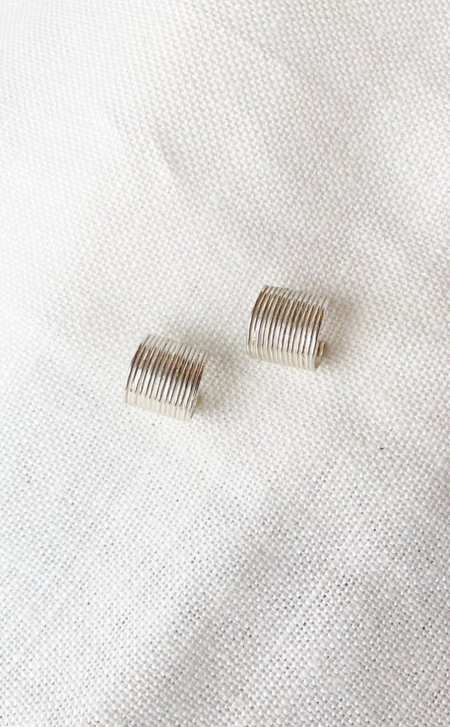 Hawkly Linear Hoops (Bronze or Silver) - Victoire BoutiqueHawklyEarrings Ottawa Boutique Shopping Clothing