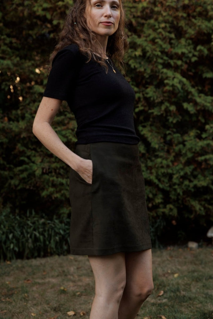 Hilary MacMillan Suede Mini Skirt (Olive) - Victoire BoutiqueHilary MacMillanSkirts Ottawa Boutique Shopping Clothing