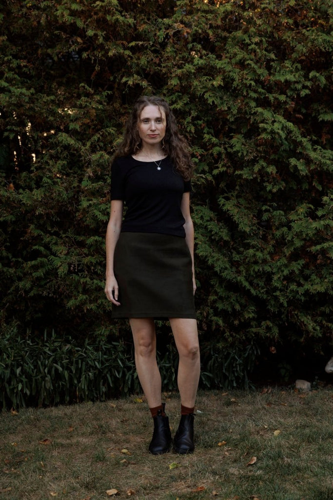 Hilary MacMillan Suede Mini Skirt (Olive) - Victoire BoutiqueHilary MacMillanSkirts Ottawa Boutique Shopping Clothing