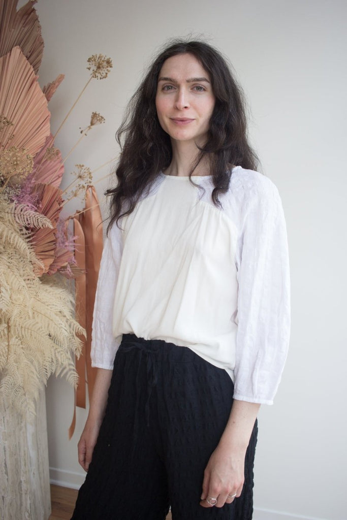 Jennifer Glasgow Brigid Blouse (Ivory) - Victoire BoutiqueJennifer GlasgowShirts & Tops Ottawa Boutique Shopping Clothing