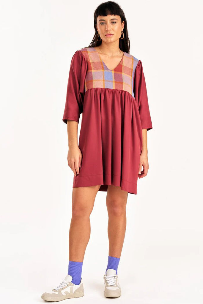 Jennifer Glasgow Exalt Dress (Auburn) - Victoire BoutiqueJennifer GlasgowDresses Ottawa Boutique Shopping Clothing