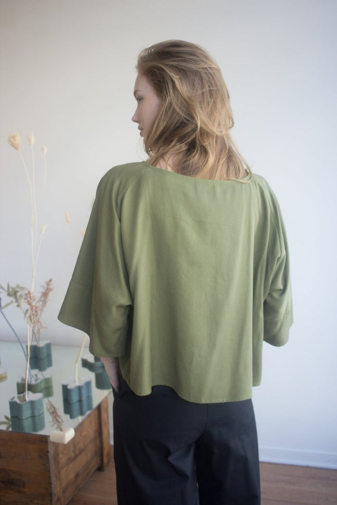 Jennifer Glasgow Lacerta Colour Blocked Top (Moss) - Victoire BoutiqueJennifer GlasgowShirts & Tops Ottawa Boutique Shopping Clothing